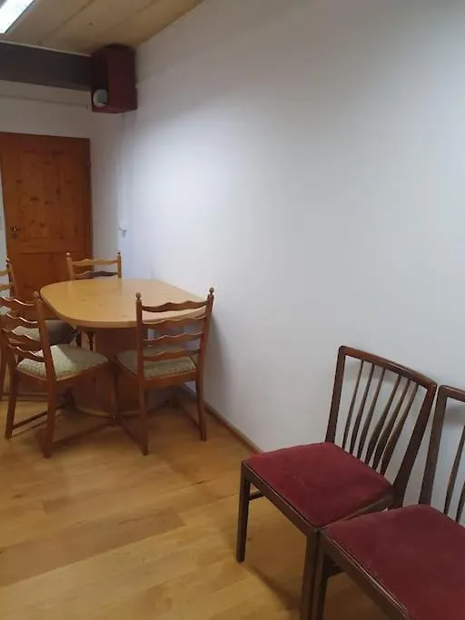 Ferienwohnung Monteurswohnung Fuer 1 Bis 8 Personen Diebach Germany