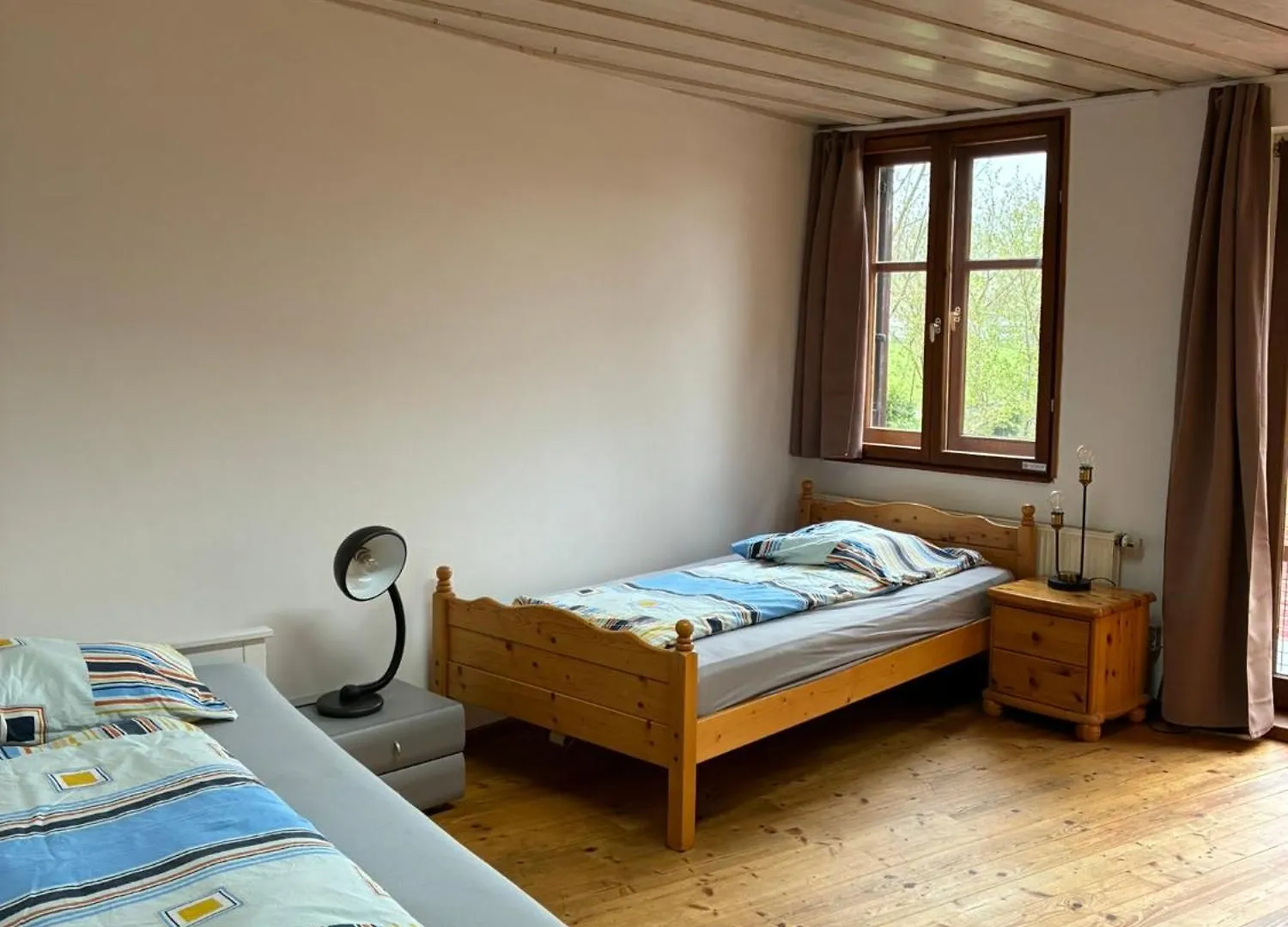 Ferienwohnung Monteurswohnung Fuer 1 Bis 8 Personen Diebach